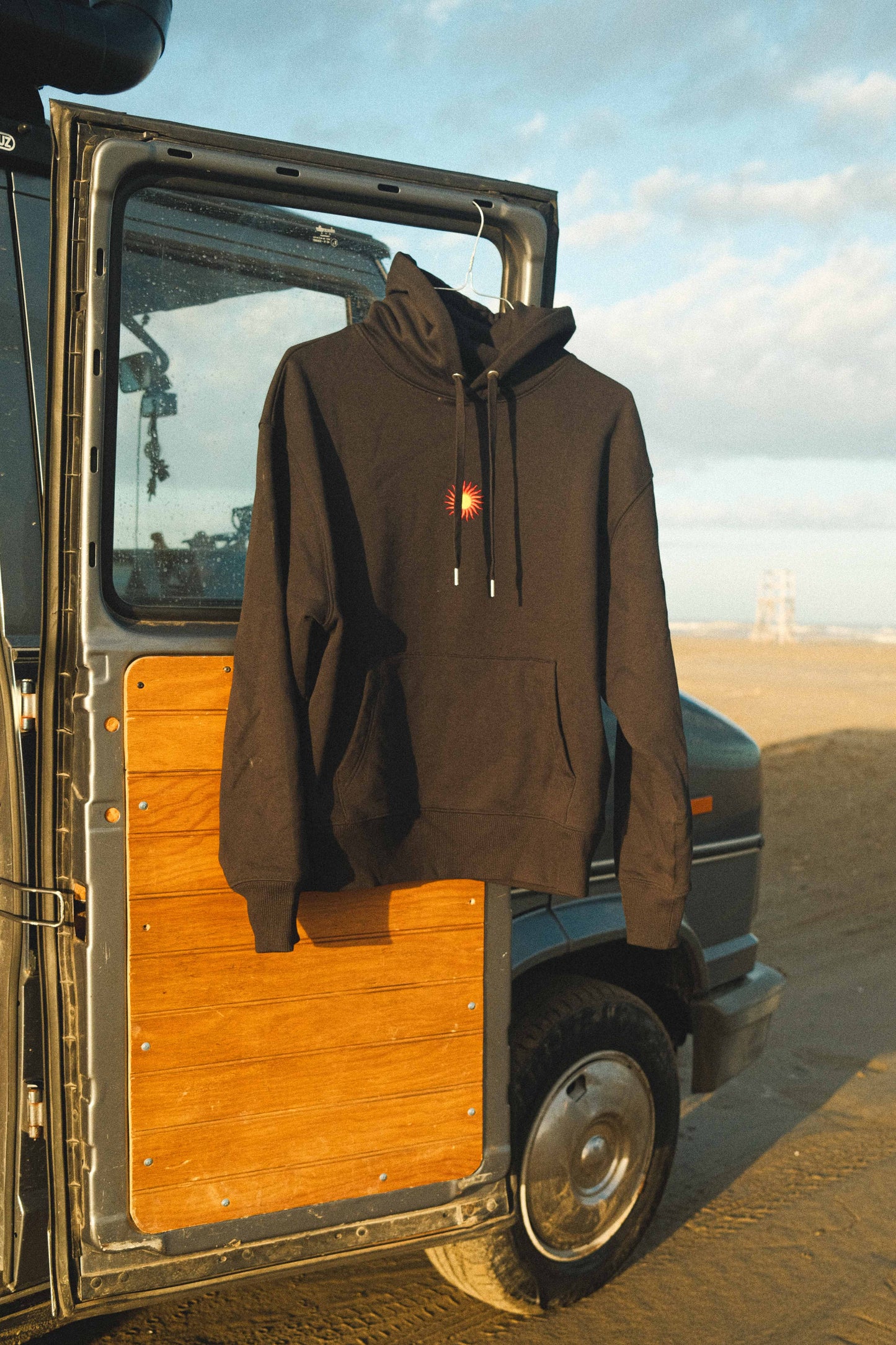 Sun Hoodie Black 